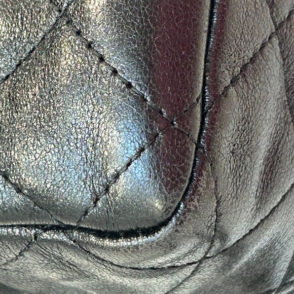 Chanel 225 Reissue - Hybrid - Picture 10 of 16